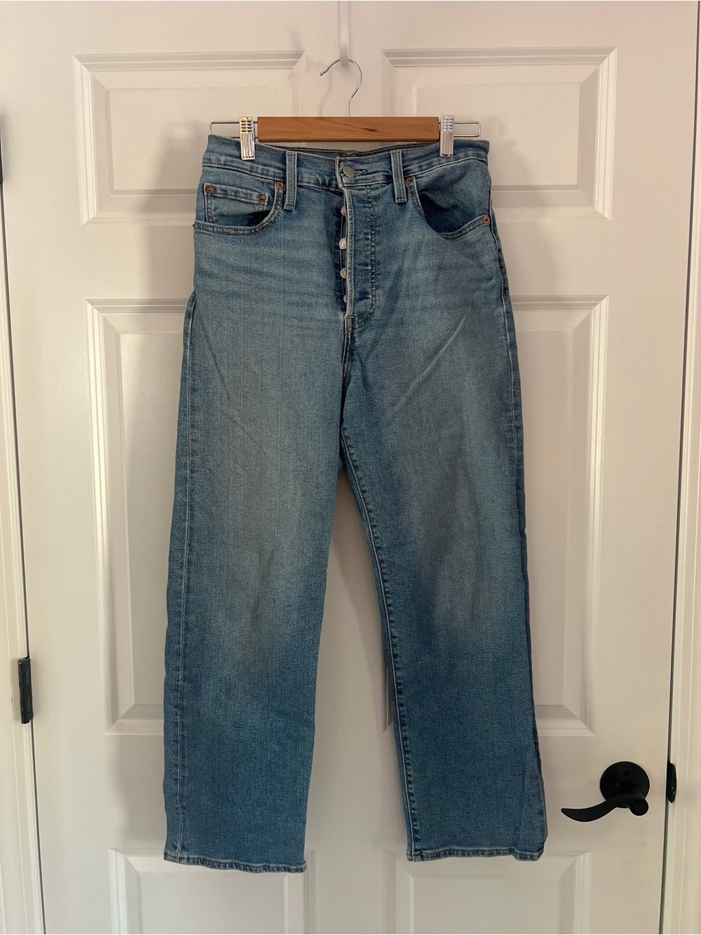 Levi's Ribcage Straight Ankle Jeans